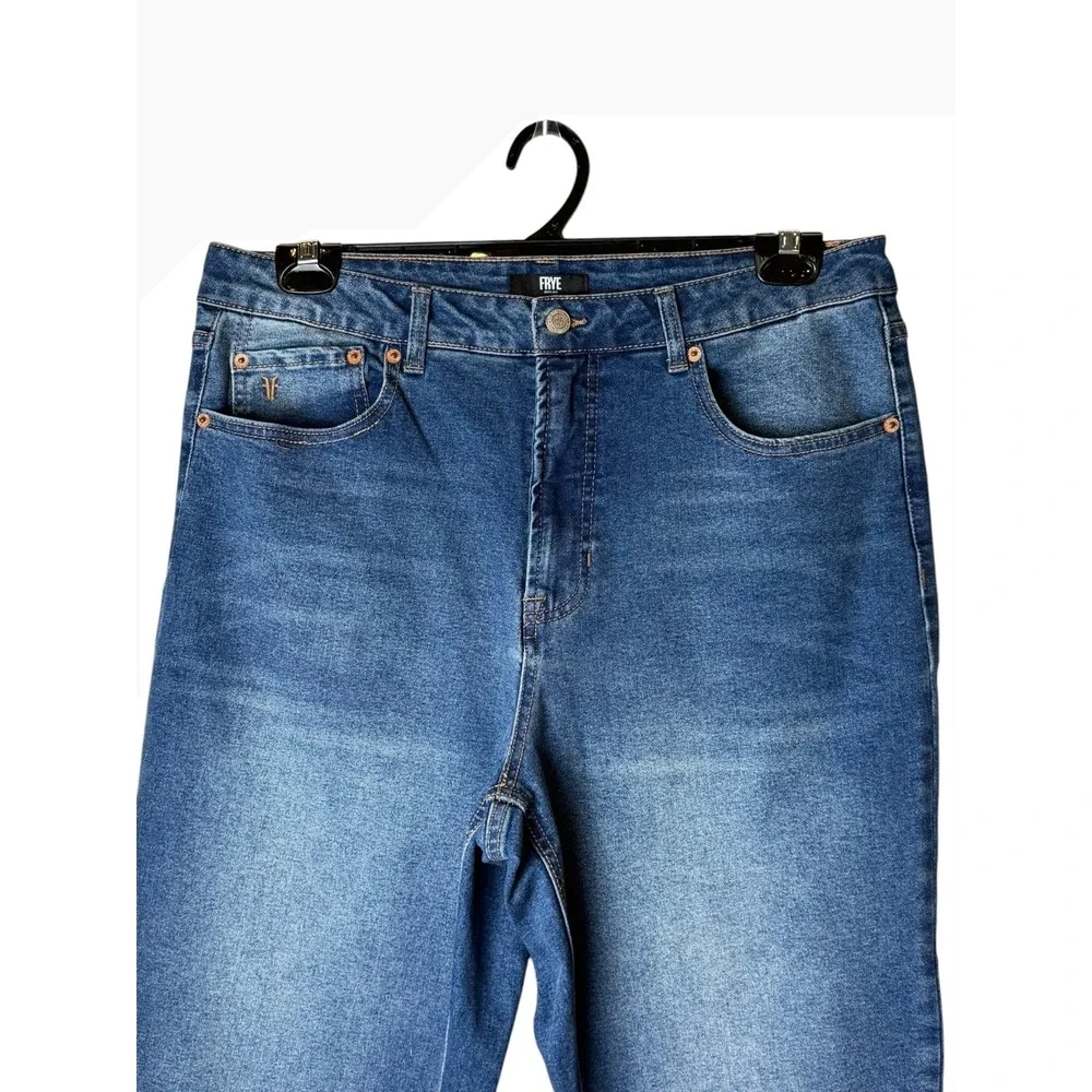 Frye High Rise Amari Jeans Women 31 Blue Tapered Leg Stretch Denim Designer